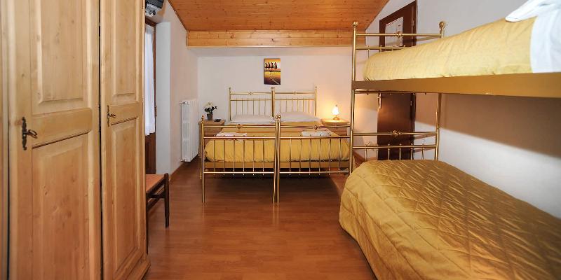 מואנה Hotel Bucaneve מראה חיצוני תמונה